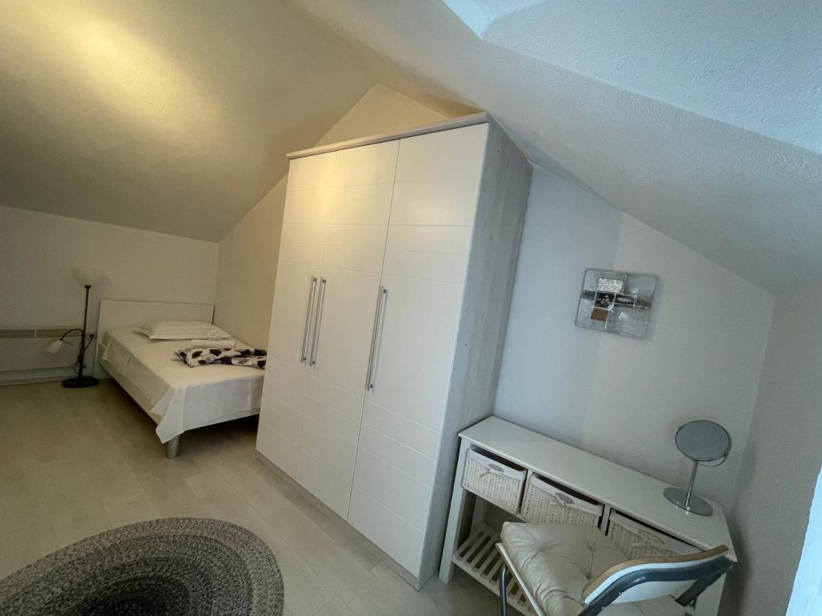 Vacation House Marin With Jacuzzi - Bol, Brac Εξωτερικό φωτογραφία